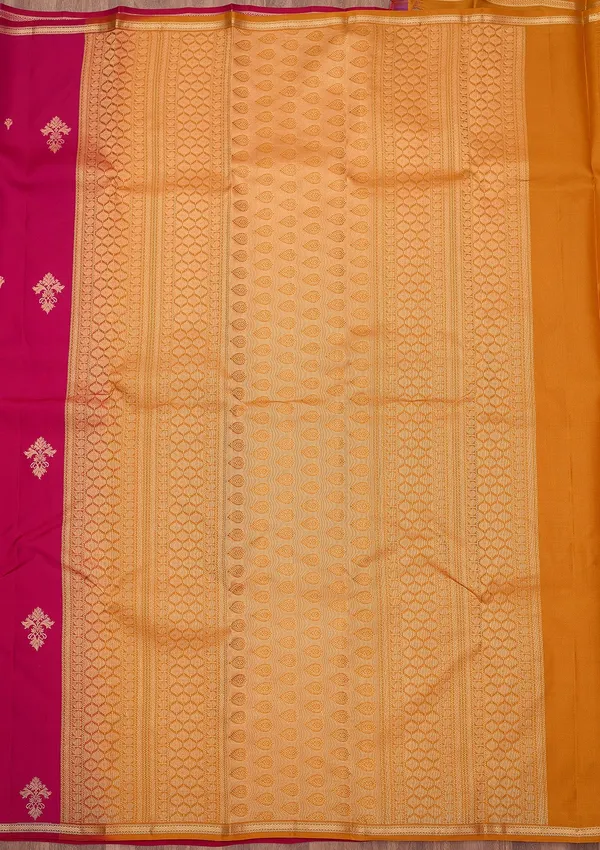 Magenta_Pink_Zariwork_Gold_Silk_Silk_Saree