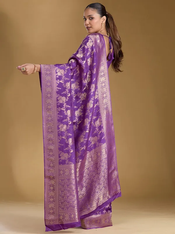 Violet_Zariwork_Gold_Art_Silk_Silk_Saree