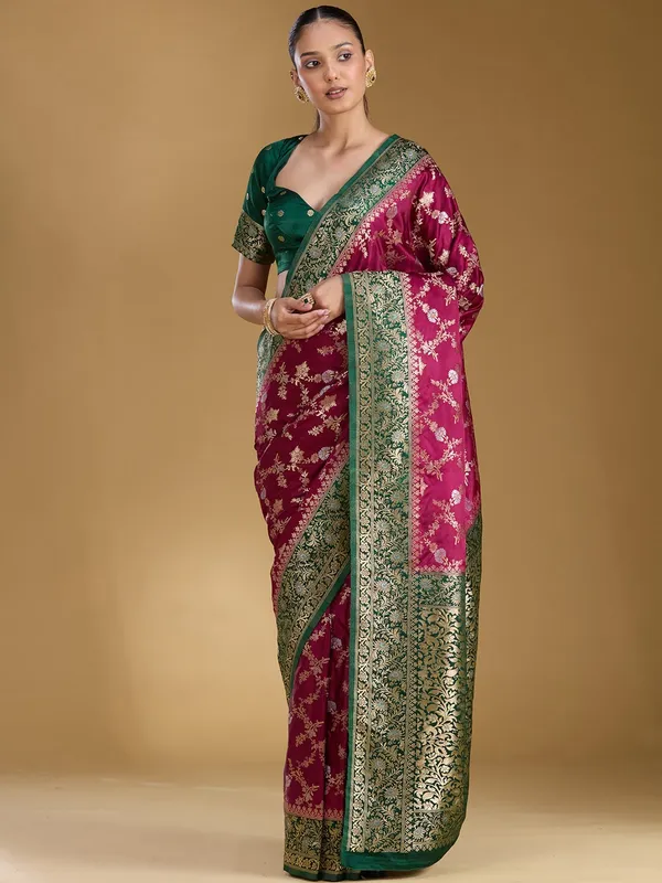 Bottle_Green_Zariwork_Gold_Art_Silk_Silk_Saree