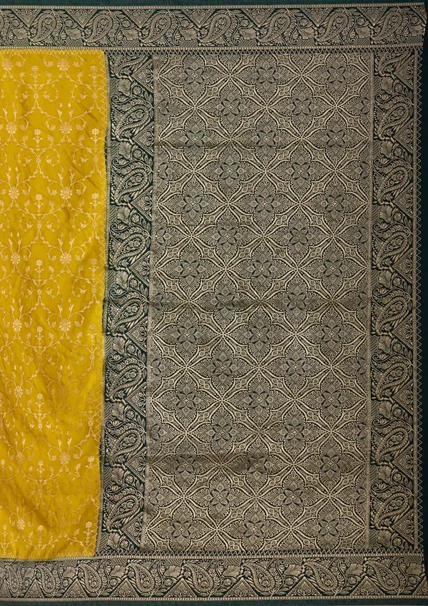 Yellow_Zariwork_Gold_Art_Silk_Silk_Saree