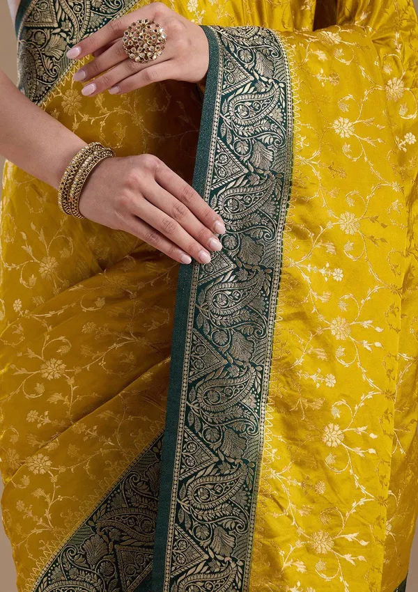 Yellow_Zariwork_Gold_Art_Silk_Silk_Saree