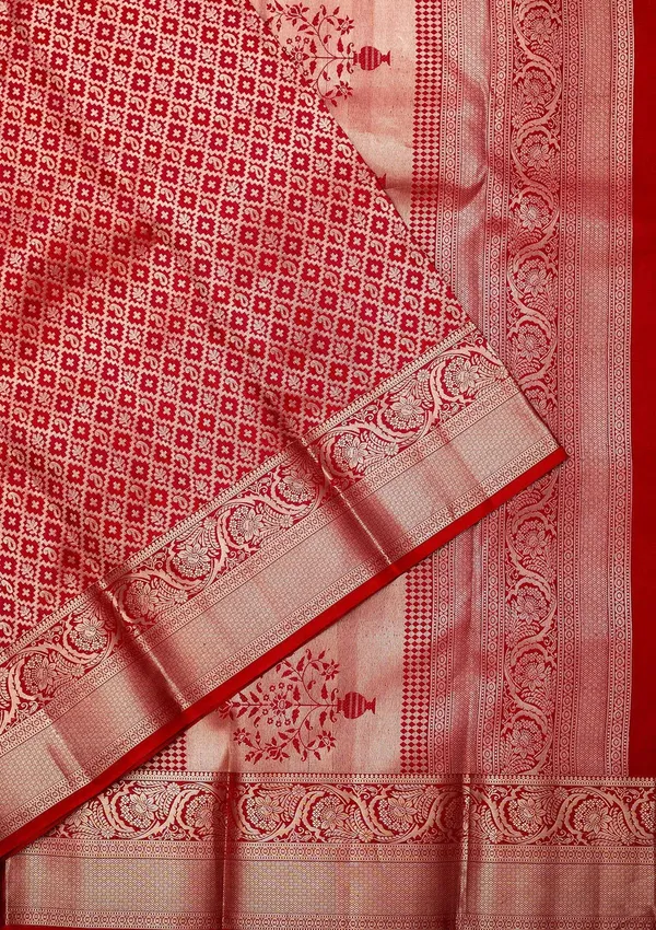 Red_Zariwork_Gold_Silk_Silk_Saree