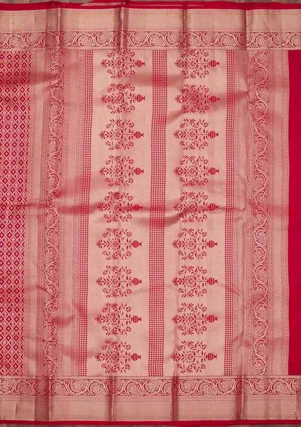Red_Zariwork_Gold_Silk_Silk_Saree