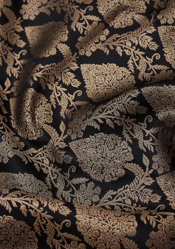 Black_Zariwork_Silver_Silk_Silk_Saree