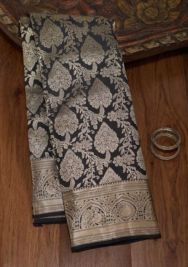 Black_Zariwork_Silver_Silk_Silk_Saree
