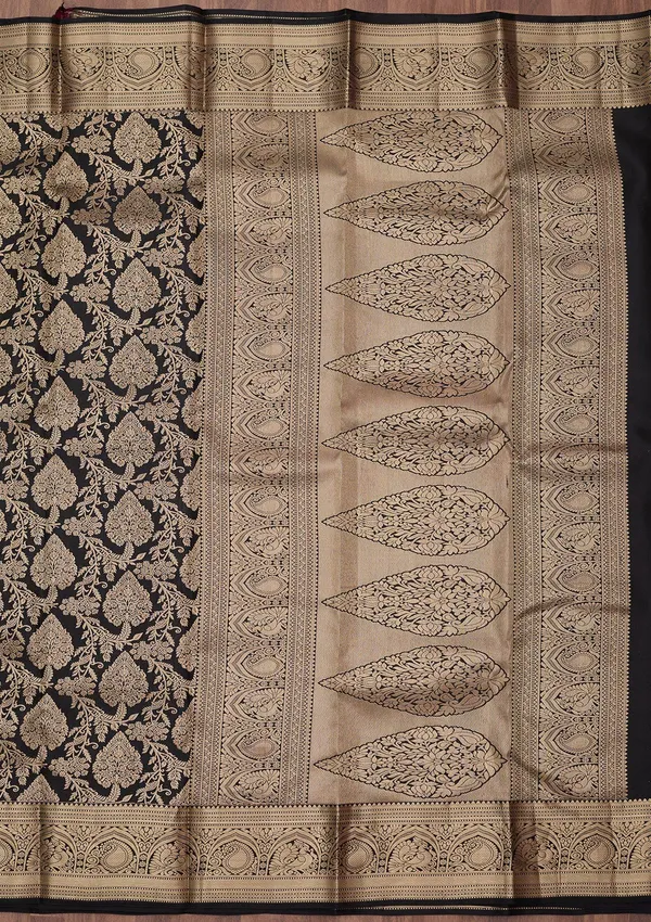Black_Zariwork_Silver_Silk_Silk_Saree