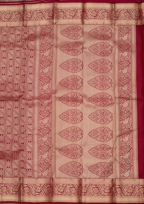 Maroon_Zariwork_Gold_Silk_Silk_Saree