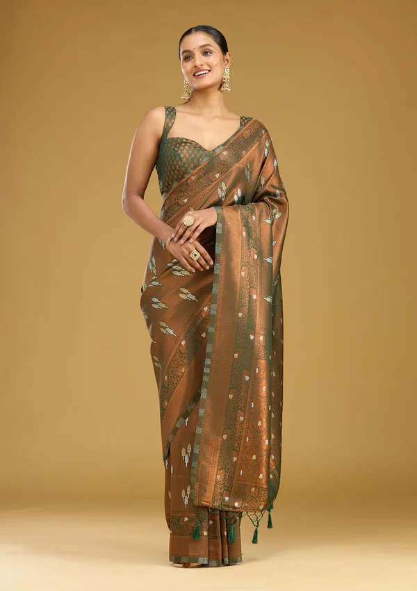 Mehendi_Zariwork_Silver_Silk_Silk_Saree