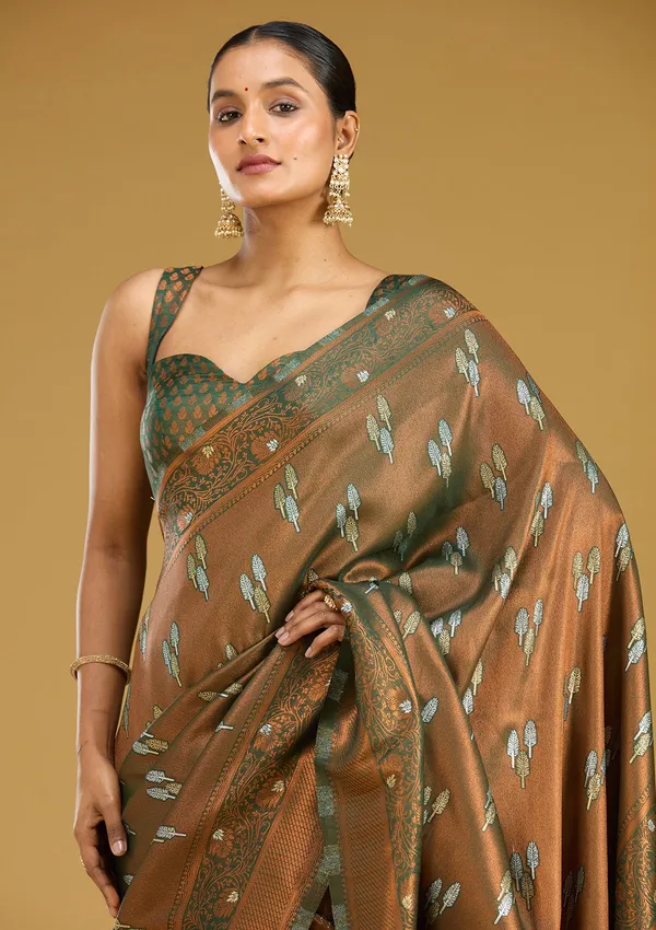 Mehendi_Zariwork_Silver_Silk_Silk_Saree