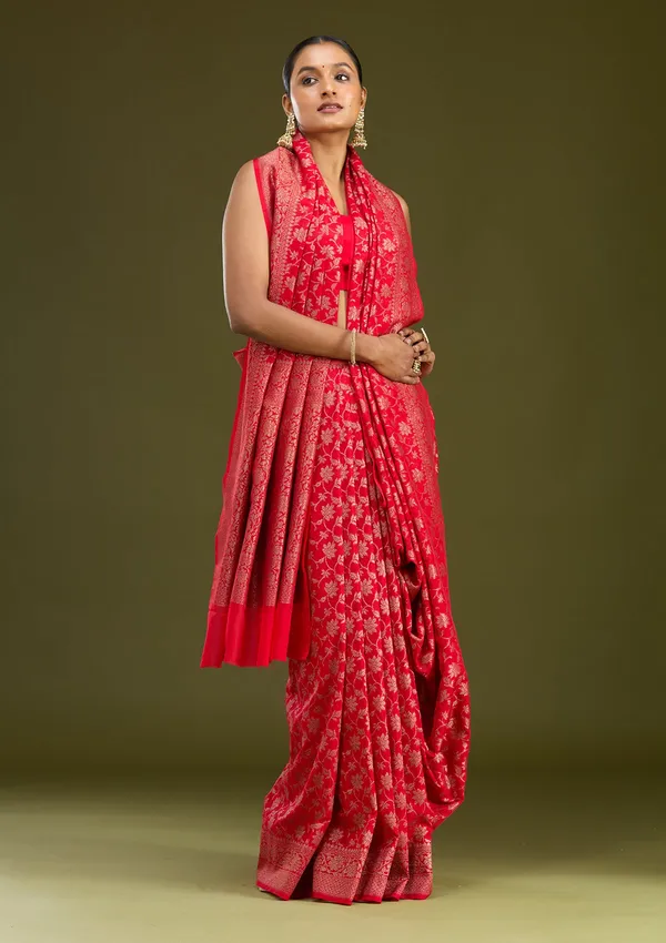 Red_Zariwork_Gold_Silk_Silk_Saree