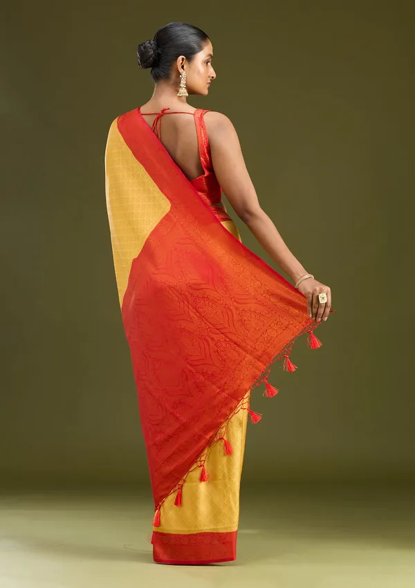Gold_Zariwork_Gold_Silk_Silk_Saree