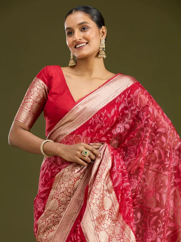 Maroon_Zariwork_Gold_Silk_Silk_Saree