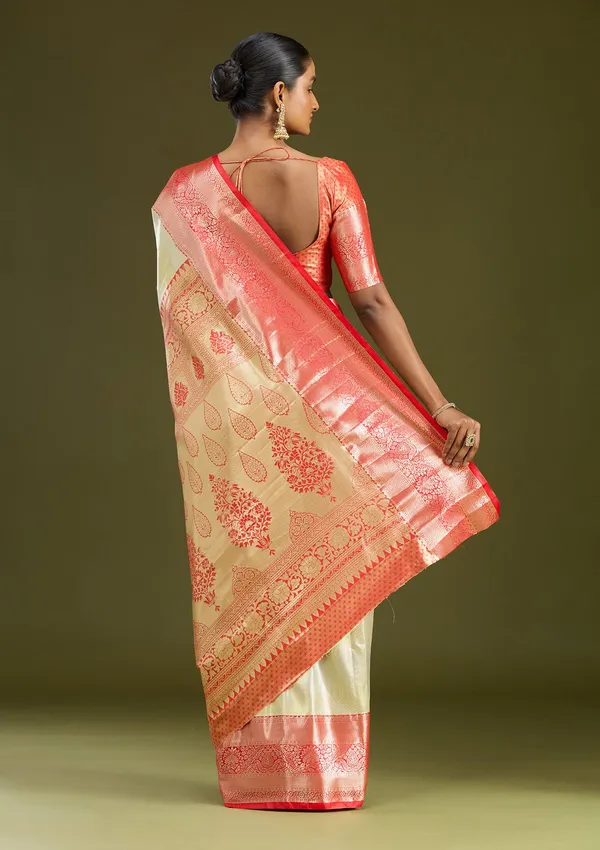 Silver_Zariwork_Gold_Silk_Silk_Saree