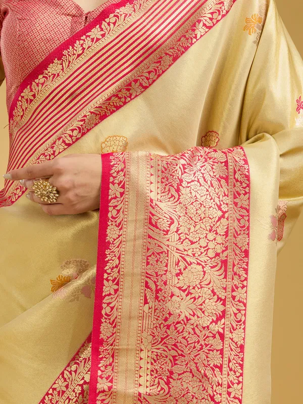 Cream_Zariwork_Art_Silk_Silk_Saree
