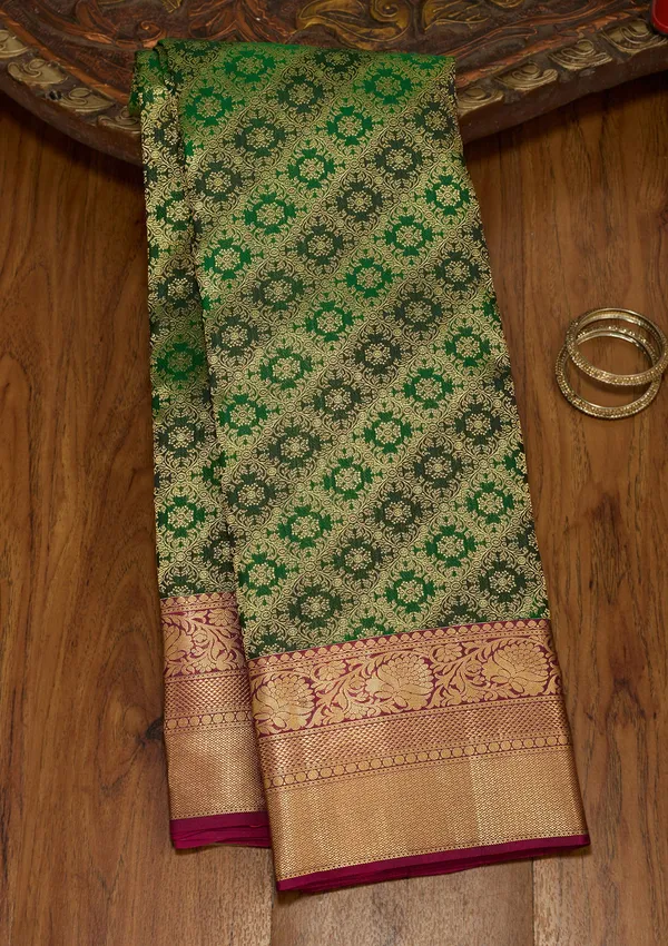 Bottle_Green_Zariwork_Gold_Silk_Silk_Saree