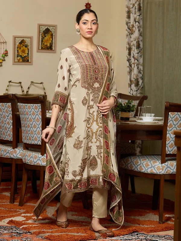 Pista_Green_Printed_Crepe_Readymade_Salwar_Suit