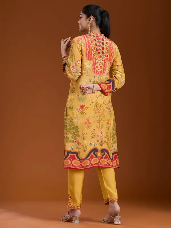 Yellow_Printed_Crepe_Readymade_Salwar_Suit
