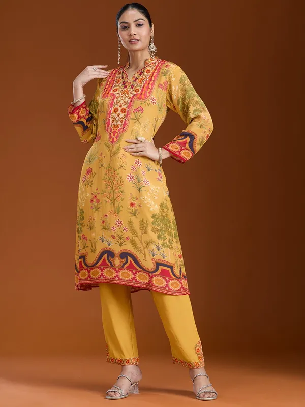 Yellow_Printed_Crepe_Readymade_Salwar_Suit