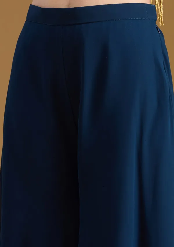 Navy_Blue_Threadwork_Georgette_Readymade_Salwar_Suit