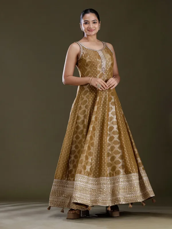 Gold_Sequins_Soft_Raw_Silk_Readymade_Salwar_Suit