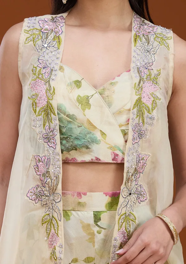 Off_White_Printed_Crepe_Readymade_Salwar_Suit