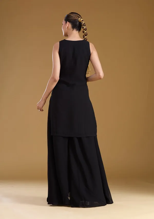 Black_Threadwork_Georgette_Readymade_Salwar_Suit