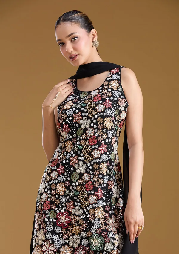Black_Threadwork_Georgette_Readymade_Salwar_Suit
