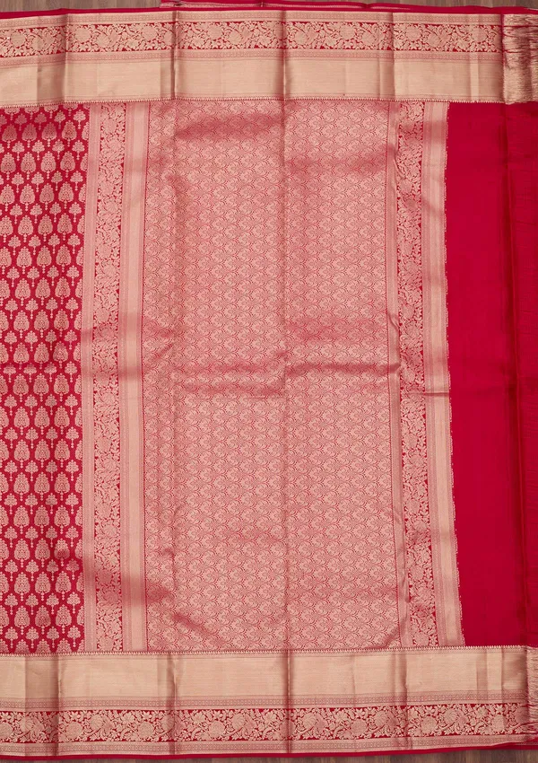 Maroon_Zariwork_Gold_Silk_Saree