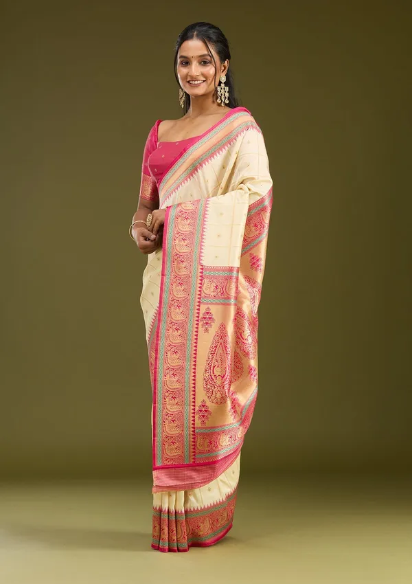 Off_White_Zariwork_Gold_Silk_Saree