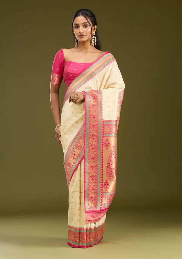 Off_White_Zariwork_Gold_Silk_Saree