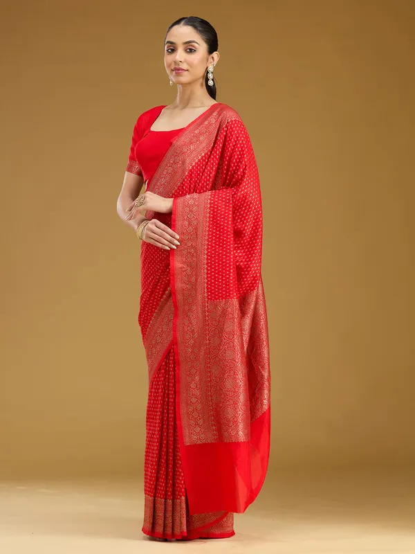 Red_Zariwork_Gold_Silk_Saree