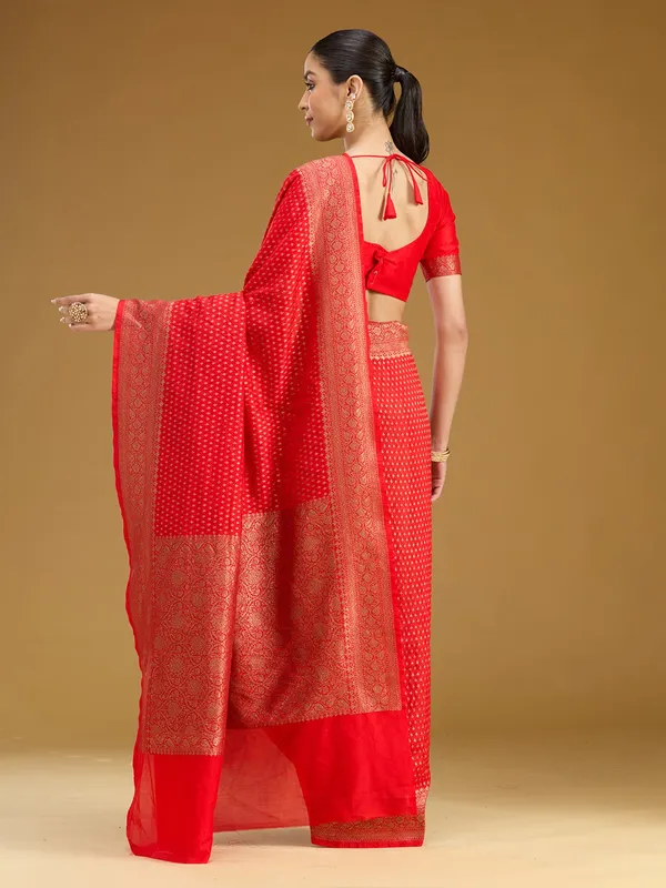 Red_Zariwork_Gold_Silk_Saree