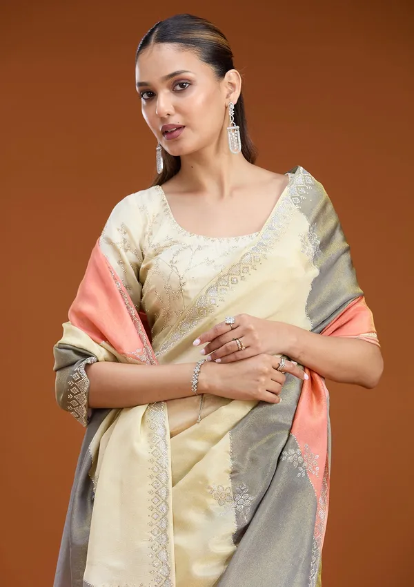 Gajari_Pink_Stonework_Silver_Tissue_Saree