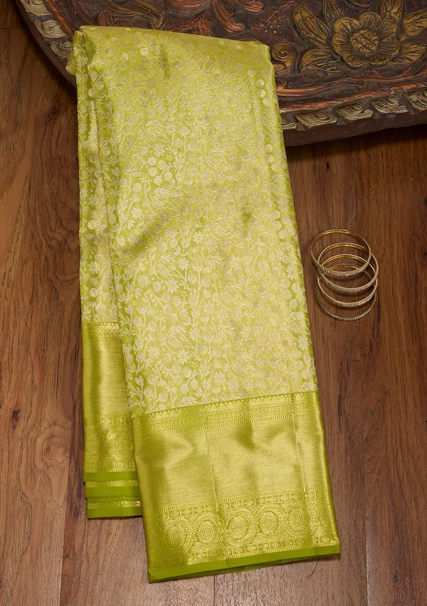 Lime_Green_Zariwork_Gold_Pure_Silk_Saree