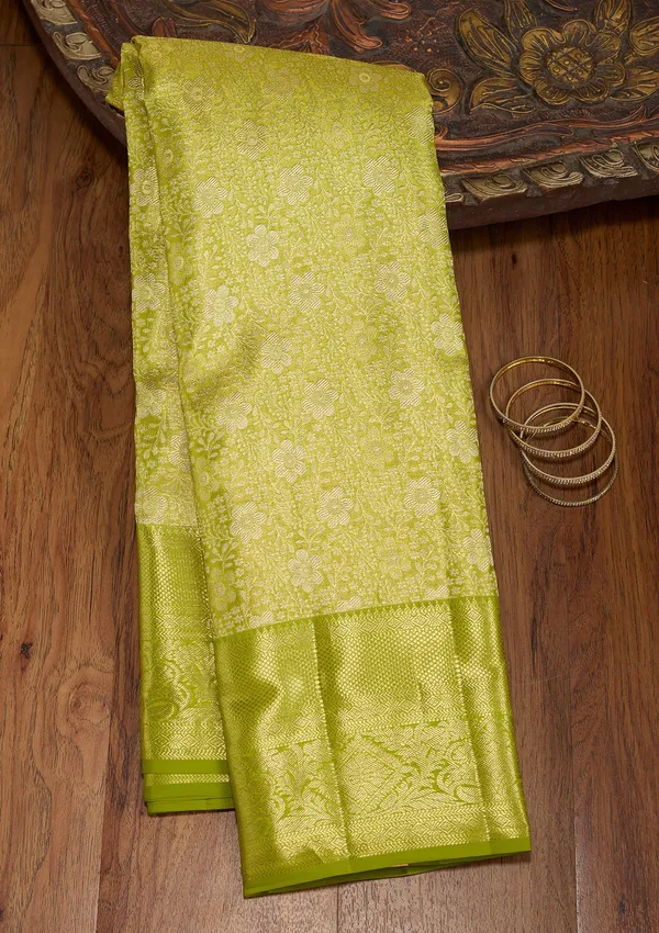 Lime_Green_Zariwork_Gold_Pure_Silk_Saree