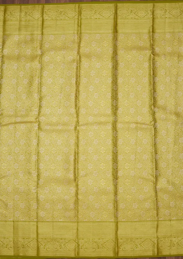 Lime_Green_Zariwork_Gold_Pure_Silk_Saree