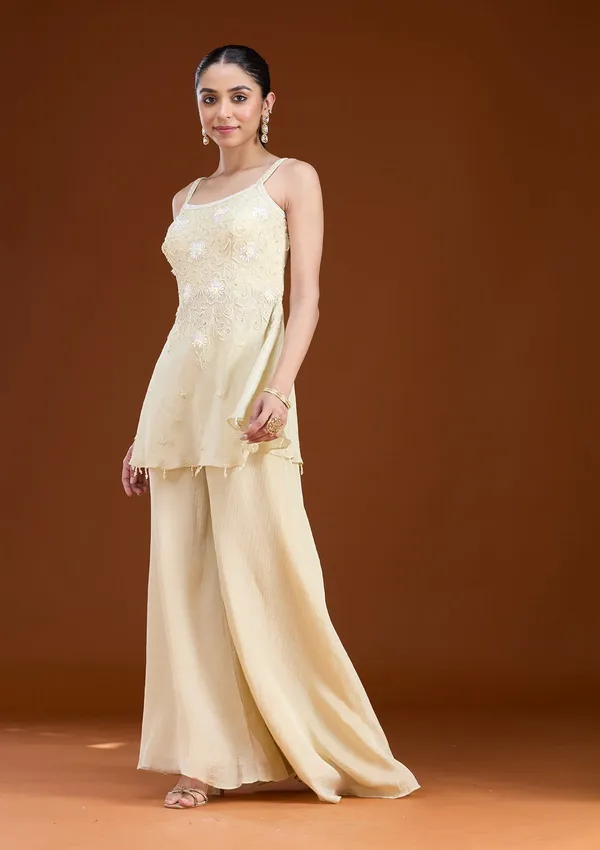 Cream_Threadwork_Tissue_Readymade_Salwar_Suit
