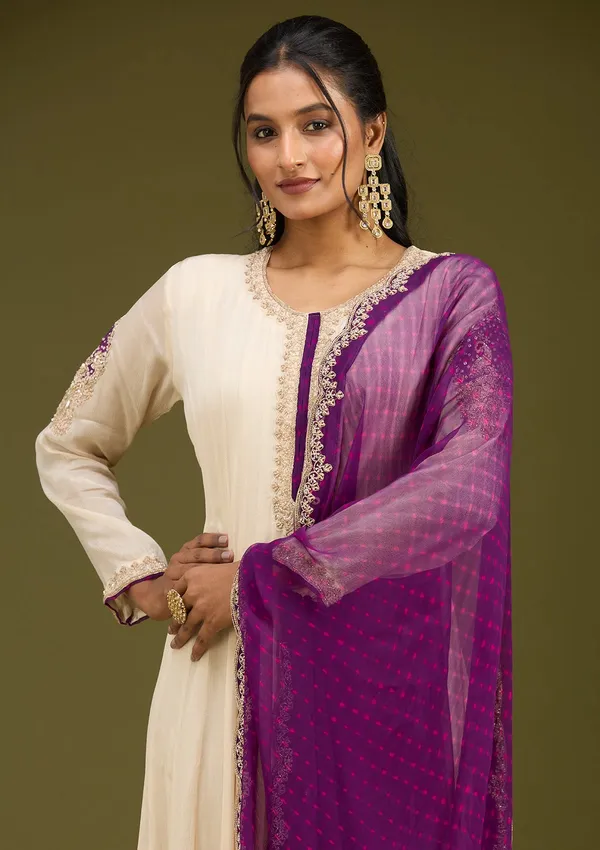 Off_White_Zariwork_Gold_Chanderi_Readymade_Salwar_Suit