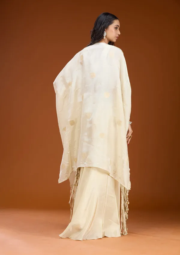 Cream_Cutdana_Georgette_Readymade_Salwar_Suit