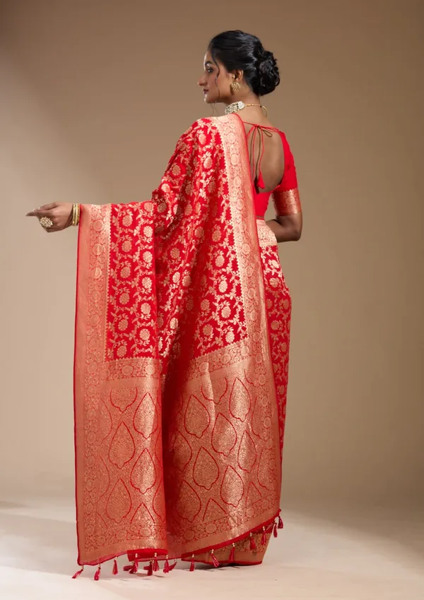 Red_Zariwork_Gold_Georgette_Silk_Saree