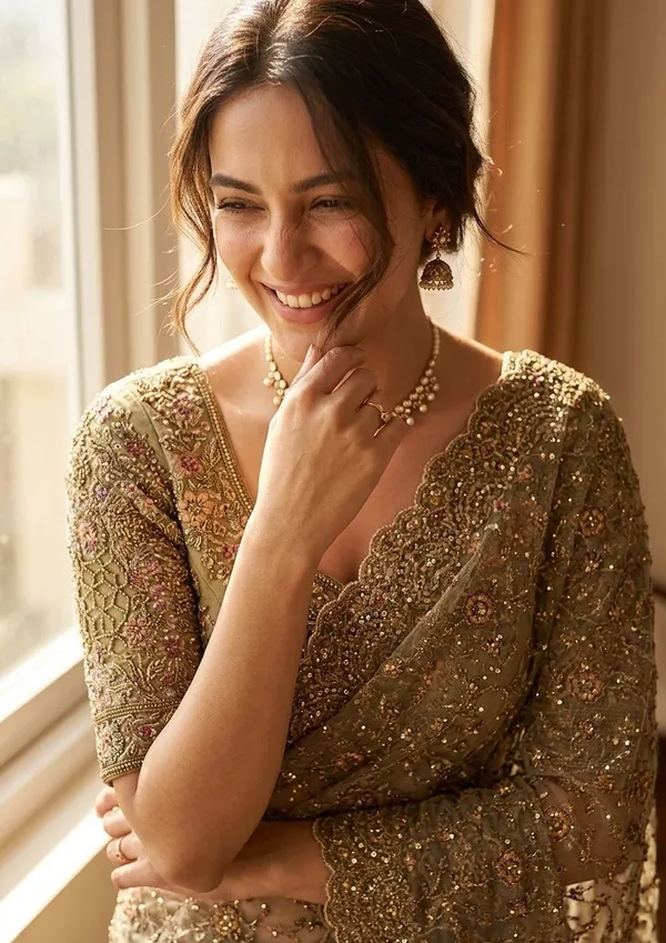 Mehendi_Net_Cording_Saree_With_Matching_Blouse_Piece