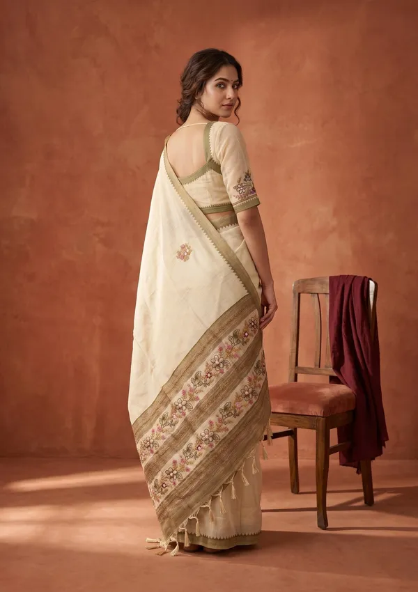 Beige_Chanderi_Threadwork_Saree_With_Matching_Blouse_Piece