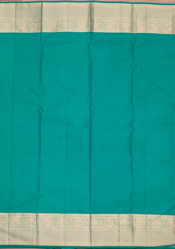 Peacock_Green_Zariwork_Gold_Pure_Silk_Saree