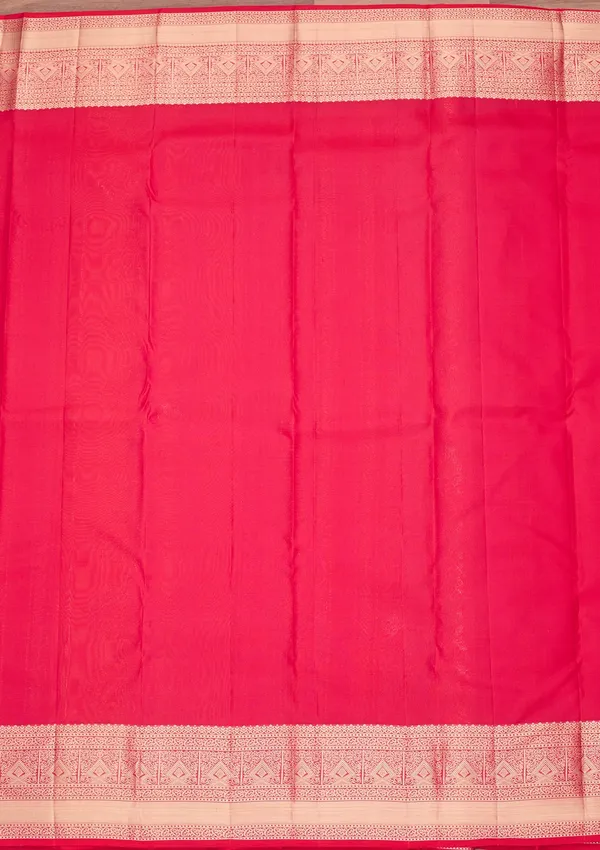 Rani_Pink_Pure_Silk_Jaal_Zariwork_Saree_With_Matching_Blouse_Piece