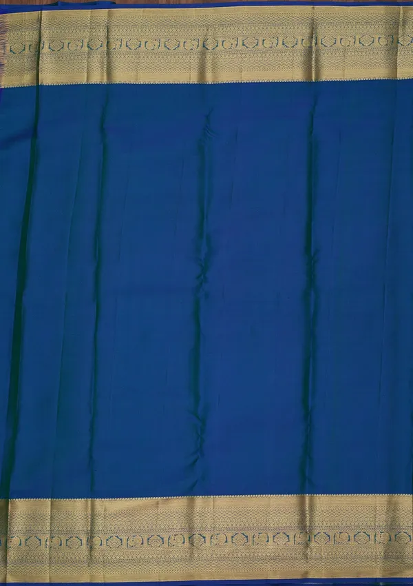 Turquoise_Blue_Silk_Jaal_Saree_With_Matching_Blouse_Piece