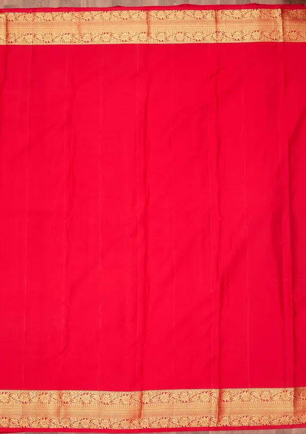 Peach_Silk_Jaal_Saree_With_Matching_Blouse_Piece