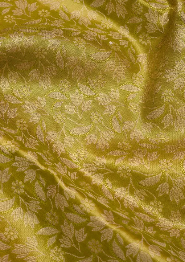 Parrot_Green_Silk_Jaal_Saree_With_Matching_Blouse_Piece