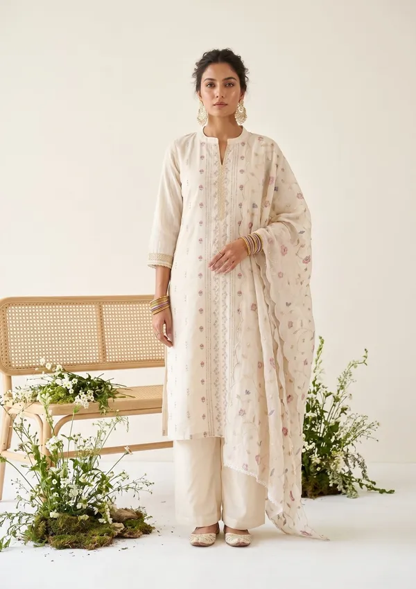 Cream_Chanderi_Threadwork_Straight_Kurta_With_Regular_Pant_And_Dupatta