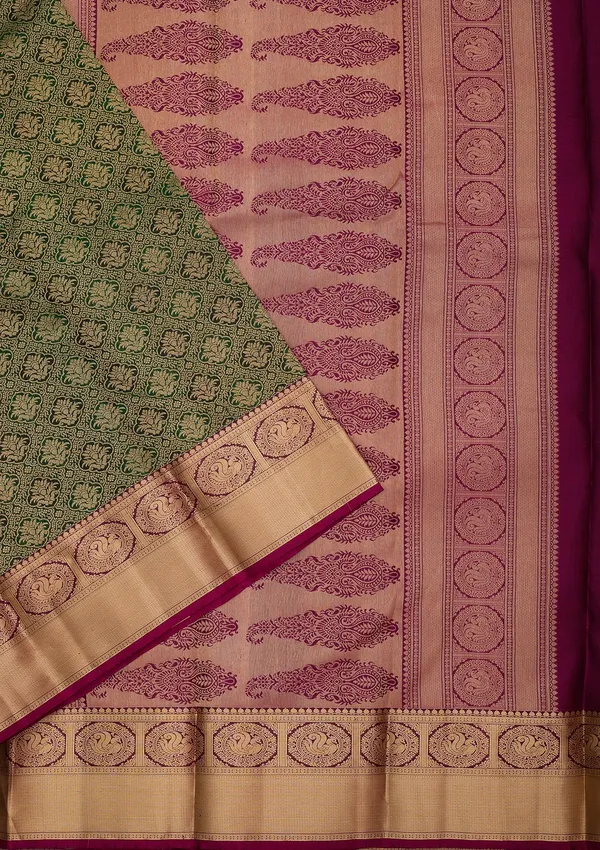 Bottle_Green_Kanjivaram_Pure_Silk_Saree