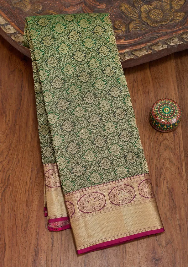 Bottle_Green_Kanjivaram_Pure_Silk_Saree